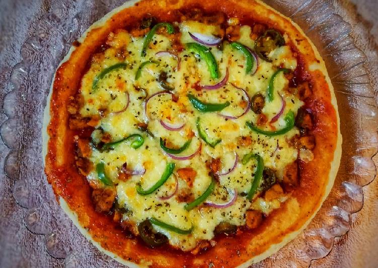 Chicken Tikka Pizza