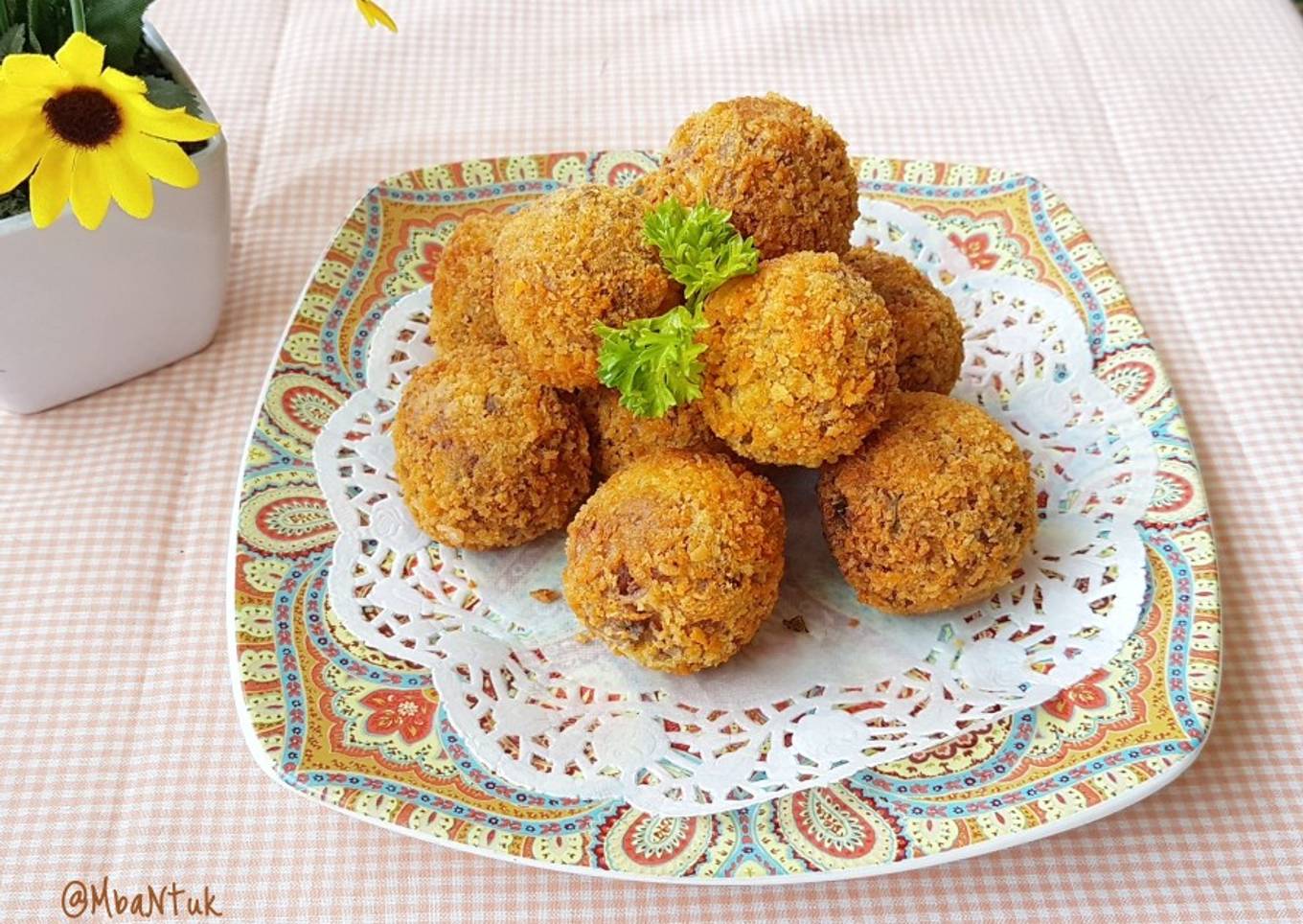 Kroket Nasi