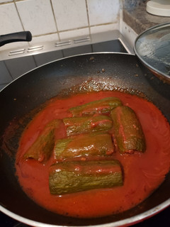 A picture of Cucumber with meat 🍖 🥒.