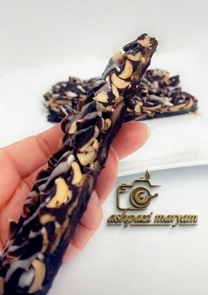 عکسی از دستور خرما بار به سبک اسنیکرز