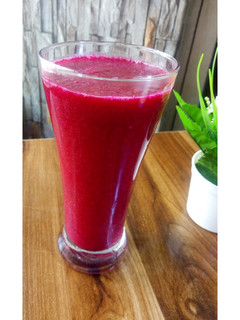 A picture of Beetroot and pineapple smoothie.