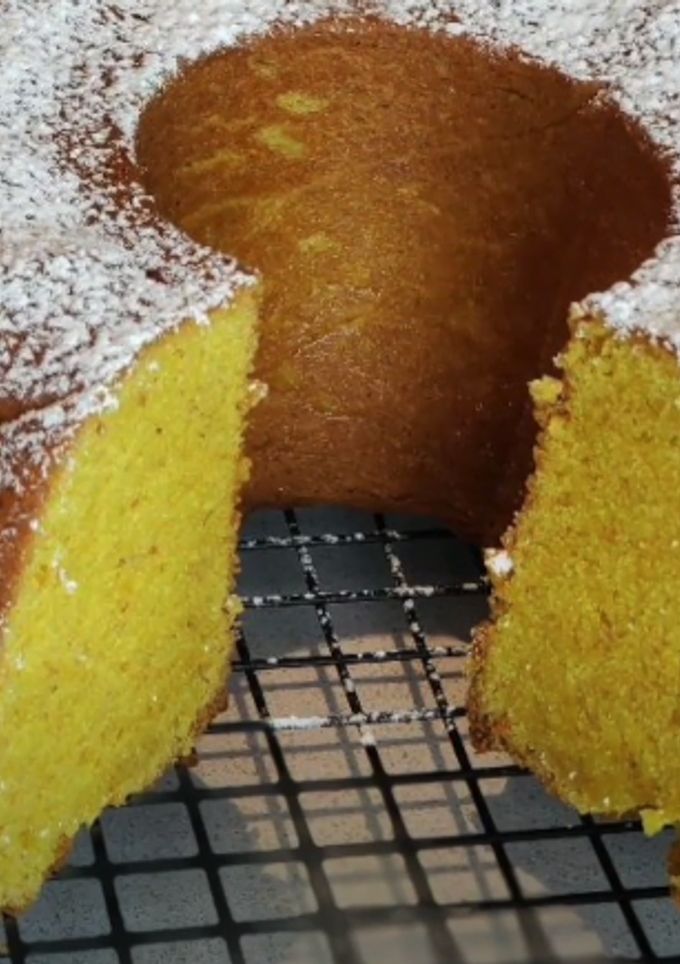 Una foto de Budín vegano de mandarinas
