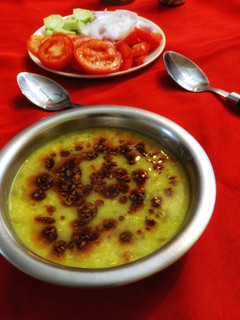 छिलके वाली मूंग दाल (chilke wali moong dal recipe in hindi) रेसिपी मुख्य फोटो