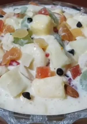 फ्रूट आइस क्रीम(FRUIT ICECREAM RECIPE IN HINDI) रेसिपी मुख्य फोटो
