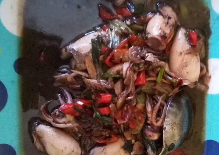 Resep Cumi bumbu hitam, Bisa Manjain Lidah