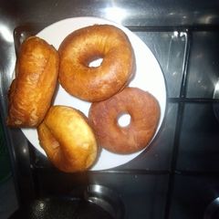 A picture of Yummy doughnuts.