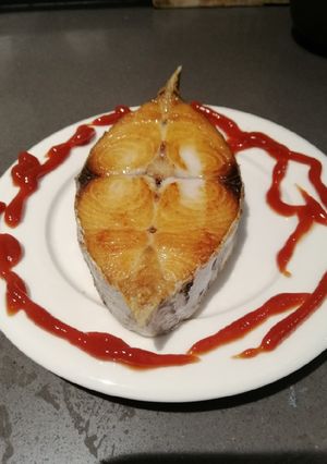 A picture of Fried Yellowfin Tuna.