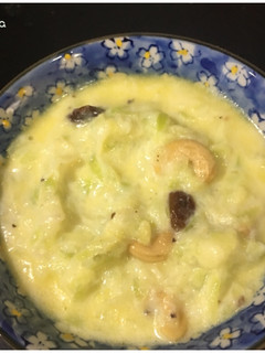 A picture of Bottle gourd kheer.