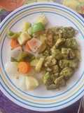 Filete de pescado con salsa de perejil y limón