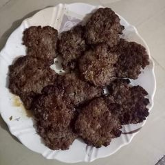 A picture of Chapli Kabab😍.
