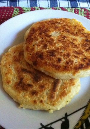 Una foto de Arepas de yuca