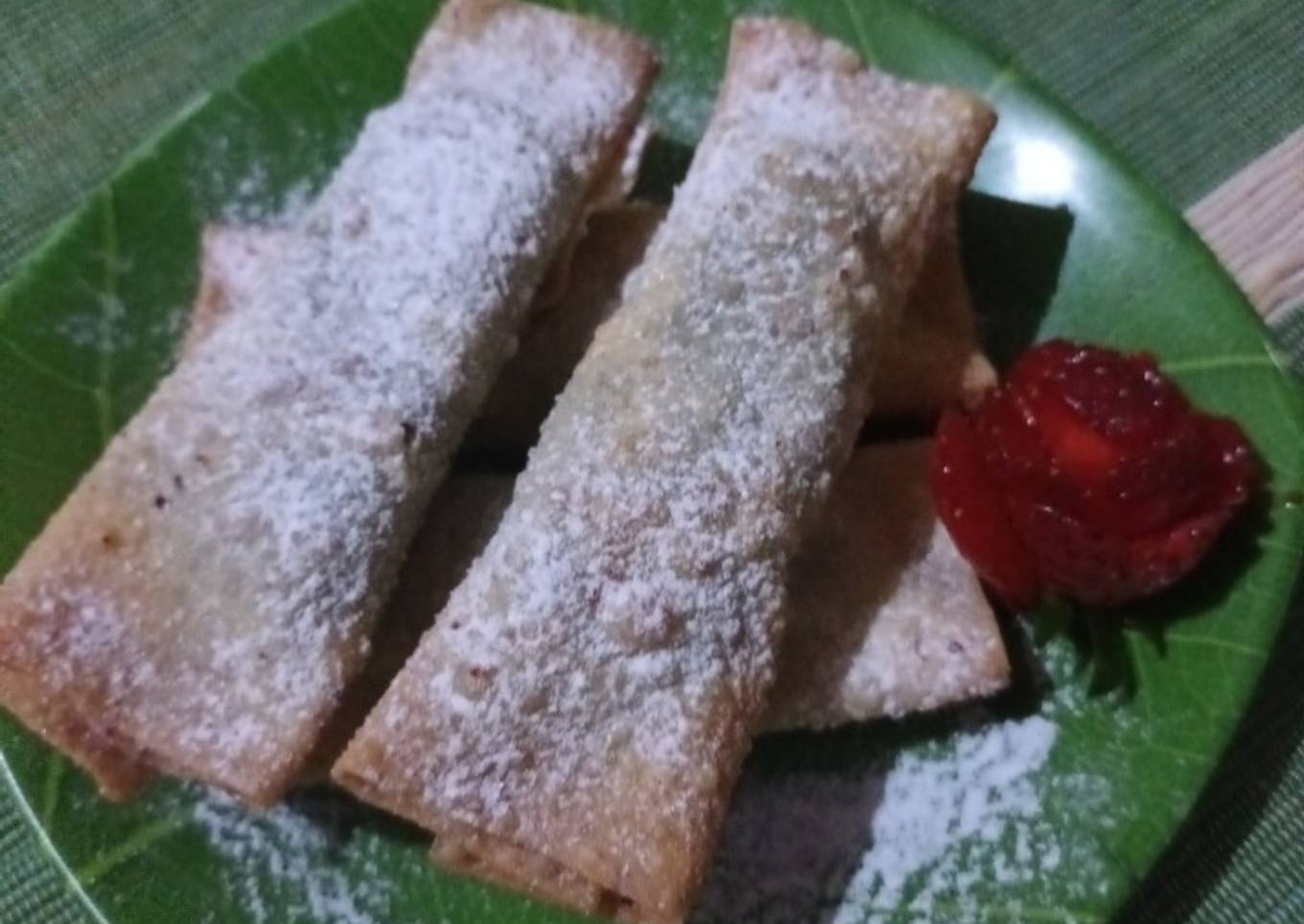 Pangsit Goreng isi Ubi Ungu