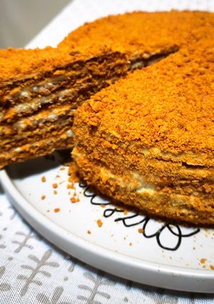 Medovnik recept fotója