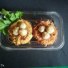 A picture of Aloo paneer bird nest.
