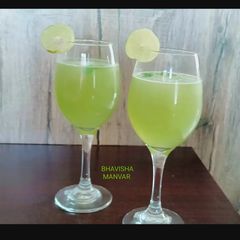A picture of Gondhoraj lemon sharbat.