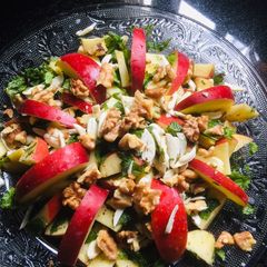 A picture of Apple mint salad.