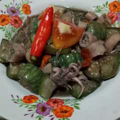 A picture of Oseng Terong Ijo Cumi Pedas.
