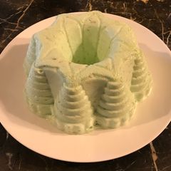 A picture of Green Jello.