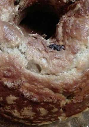 Una foto de Budín de bananas, pasas de uva y nueces