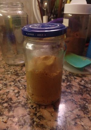 Una foto de Pasta o crema de maní con minipimer