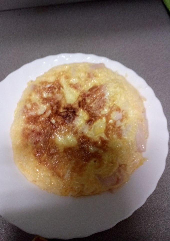 Una foto de Tortilla de jamón de pavo