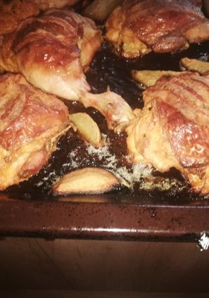 Töltött csirkecomb bacönnel, sült almával, tört krumplival :) recept fotója
