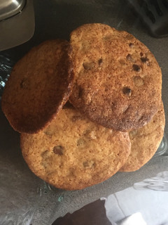 Una foto de Galletas de azúcar morena y chips de chocolate