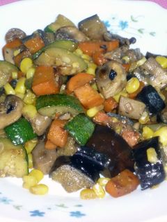 Wokban sült pirított zöldségek recept fotója