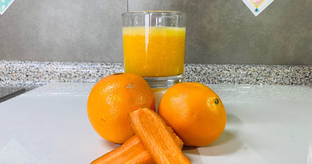 Zumo de naranja en licuadora hotsell