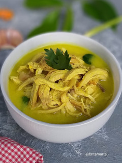 Foto resep Opor Ayam Suwir