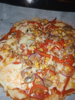 Una foto de Pizza de harina de almendras