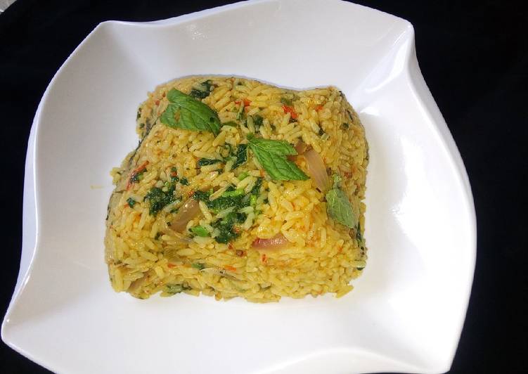 Simple Way to Make Perfect Jalop rice with spinach