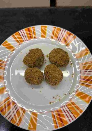 A picture of Kollu Thogayal (Horsegram chutney).