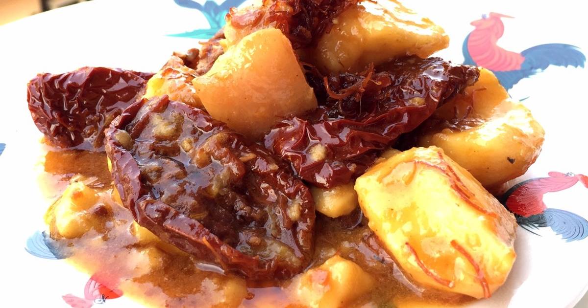 Pork Belly With Arrowhead Root In XO Sauce Recipe by Lyii G Cookpad