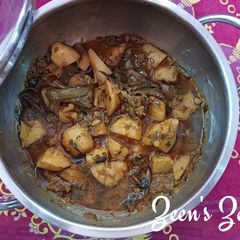 A picture of Long Purple Brinjal and Potatoes Sabzi.