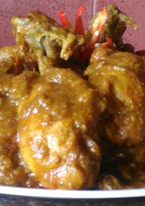 A picture of Mango chicken.