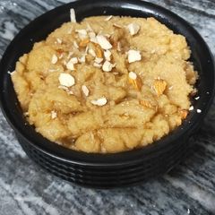 A picture of Atta halwa.