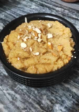 A picture of Atta halwa.