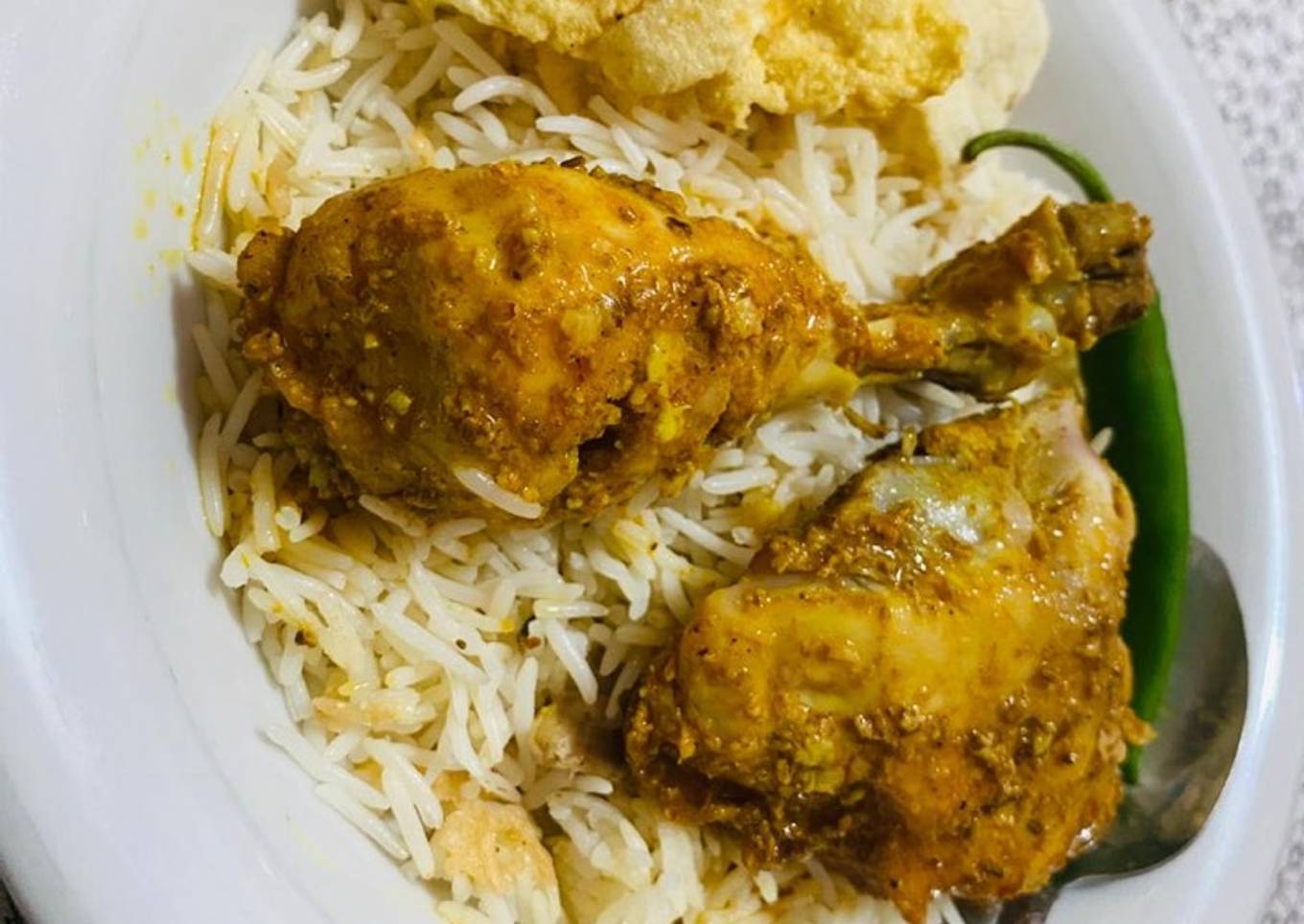 Nasi mathbi dujjaj (basmati ayam panggang)