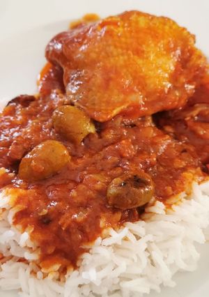 Une photo de Poulet Basquaise