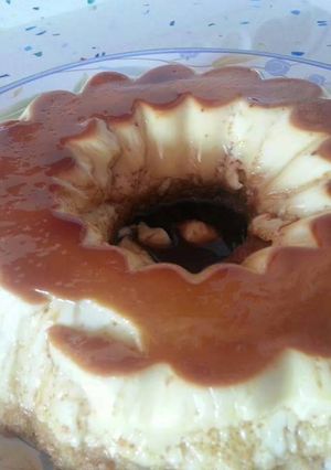 Una foto de Flan de huevos y coco