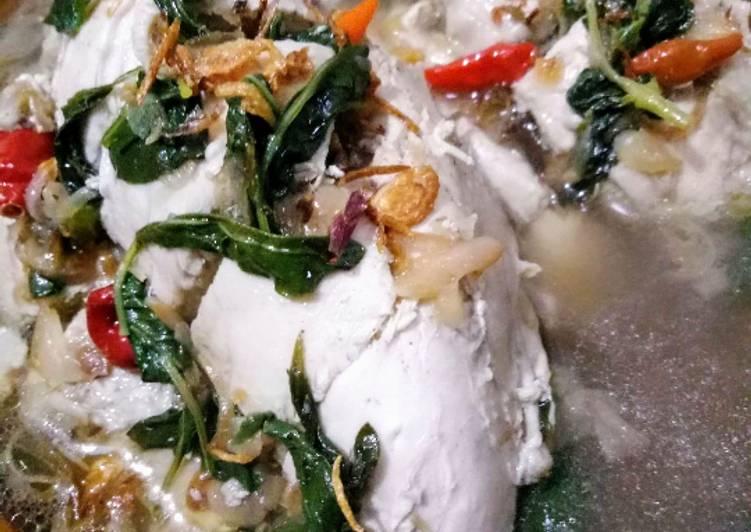 Resep Sop ayam daun kemangi yang nikmat