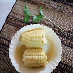 Boiled maize A picture of Boiled maize.