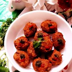 A picture of Mix Lentils Pakoda.