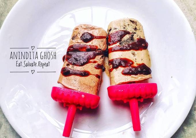 Recipe of Super Quick Nutella and Oreo Popsicles