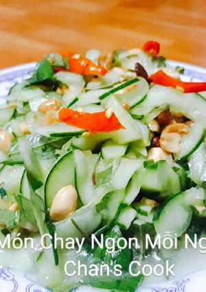 Hình của món Dưa leo trộn chay.