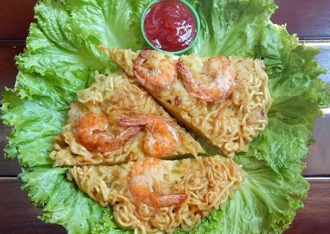 Resep Pizza Mie Isi Udang Anti Gagal