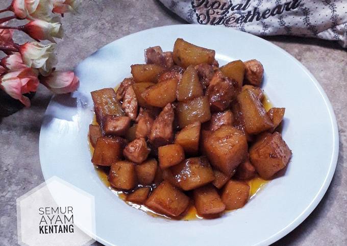 Semur ayam kentang