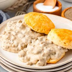 A picture of Biscuits & Gravy.