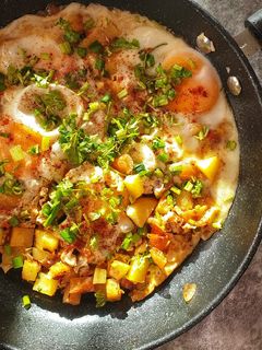 A picture of Afgani omelette.